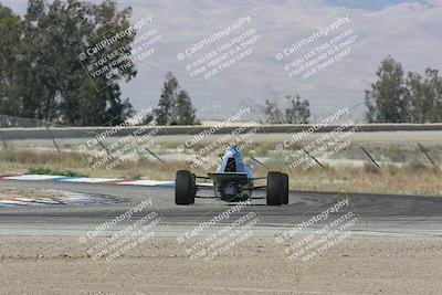 media/Jun-02-2024-CalClub SCCA (Sun) [[05fc656a50]]/Group 4/Qualifying/